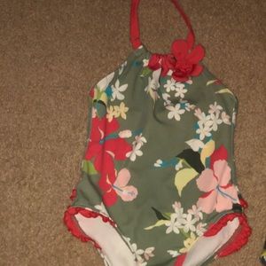 Size 6 swimsuit